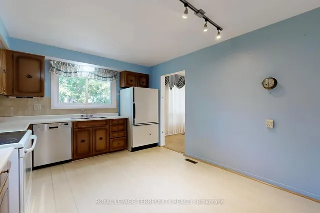 Additional image 4 of 6 Tepee Crt