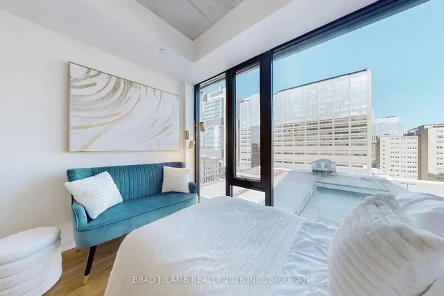 Additional image 6 of 195 McCaul St Unit 1004