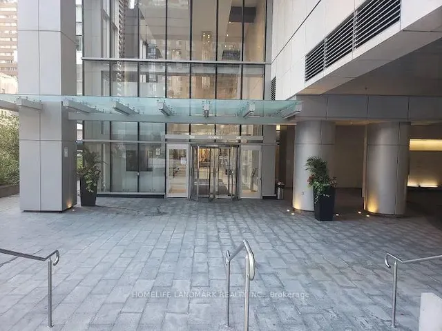 Additional image 2 of 386 Yonge St Unit 1708