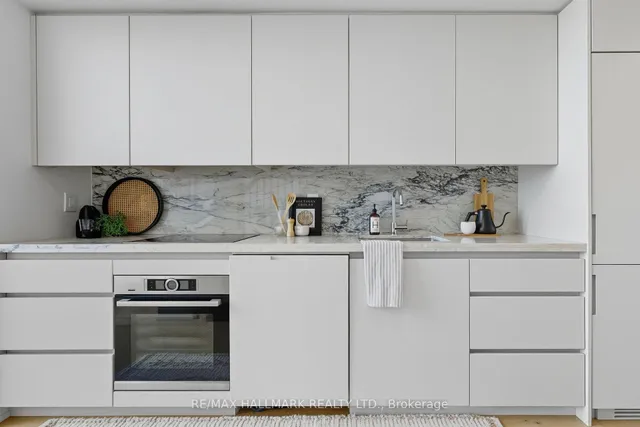 Additional image 9 of 5 Hanna Ave Unit 719