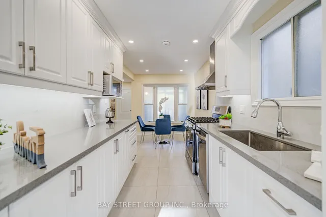 Additional image 20 of 107 Enchanted Hills Cres