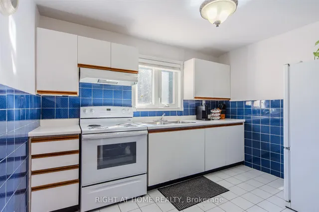 Additional image 7 of 7 Adele Ave