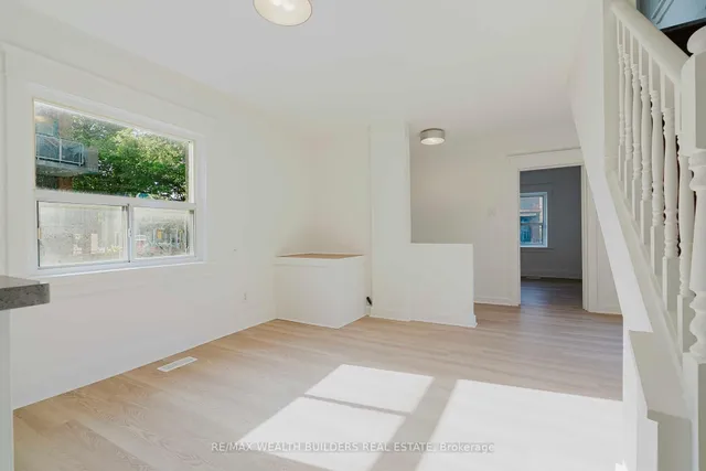 Additional image 20 of 4 GREENLAW Ave