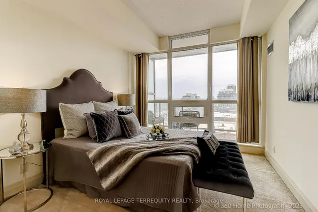 Additional image 11 of 1185 The Queensway Unit 716