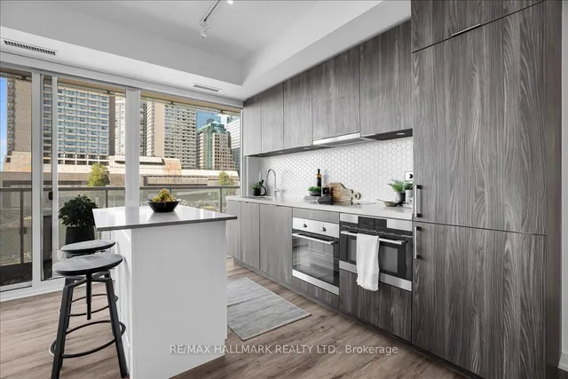 Additional image 9 of 15 Queens Quay Unit 311