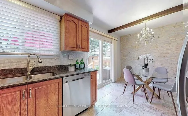 Additional image 16 of 58 Marathon Cres