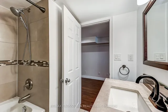 Additional image 39 of 38 Dignam Crt