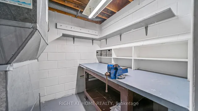 Additional image 30 of 17 Glen Meadow Crt