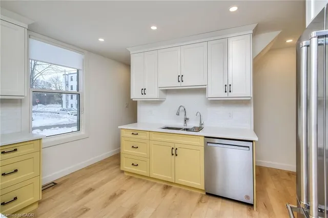 Additional image 18 of 2 Esson St