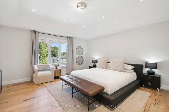 Additional image 21 of 28 Burwood Rd