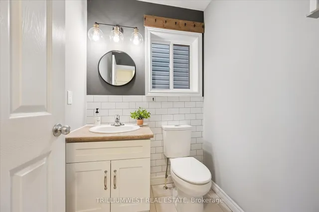 Additional image 13 of 25 Sandybay Ave