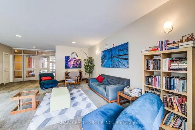 Additional image 33 of 165 Duke St Unit 110