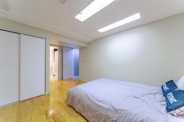Additional image 38 of 103 New Forest Sq