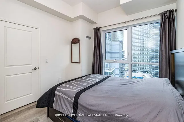 Additional image 29 of 39 Annie Craig Dr Unit 1703