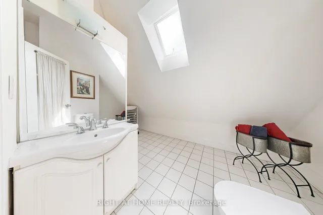 Additional image 33 of 440 Sackville St