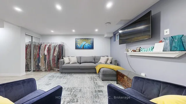 Additional image 38 of 201 Alexmuir Blvd Unit #73