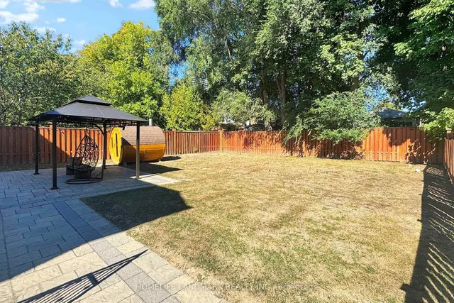 Primary image of 120 Byng Ave