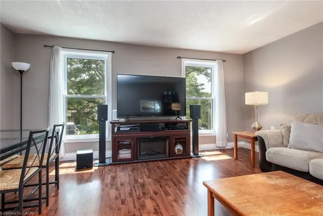 Additional image 14 of 173 Silver Aspen Cres