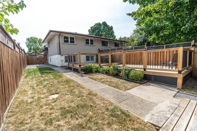 Additional image 31 of 12 Shea Cres
