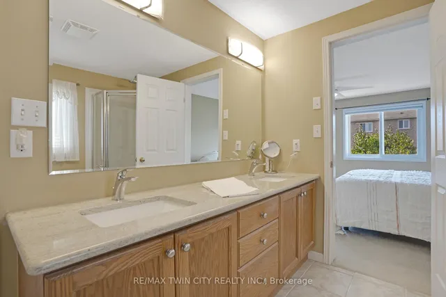 Additional image 28 of 67 Tottenham St