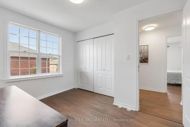 Additional image 17 of 35 Strangford Lane Unit 301