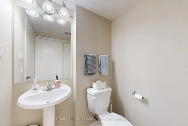 Additional image 23 of 60 Joe Shuster Way Unit 310