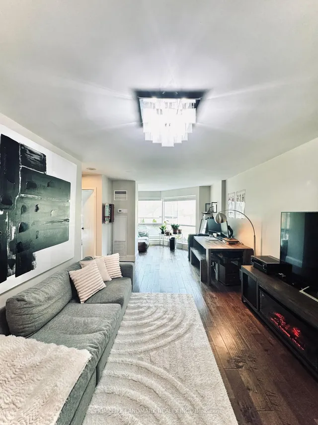 Additional image 45 of 10 Queens Quay Unit 408