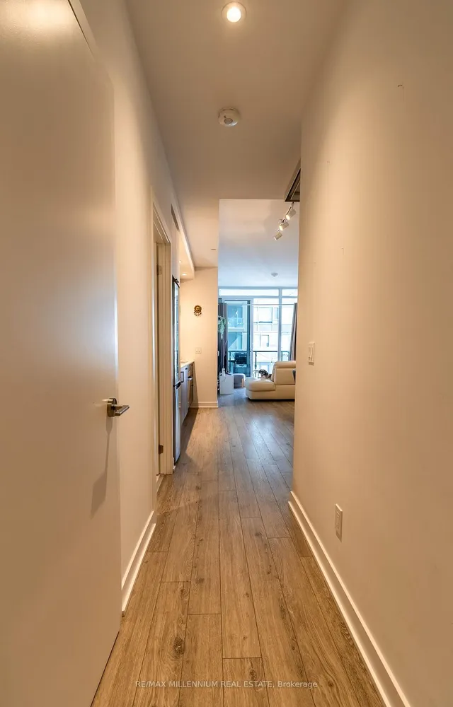 Additional image 2 of 1928 Lakeshore Blvd Unit 3205