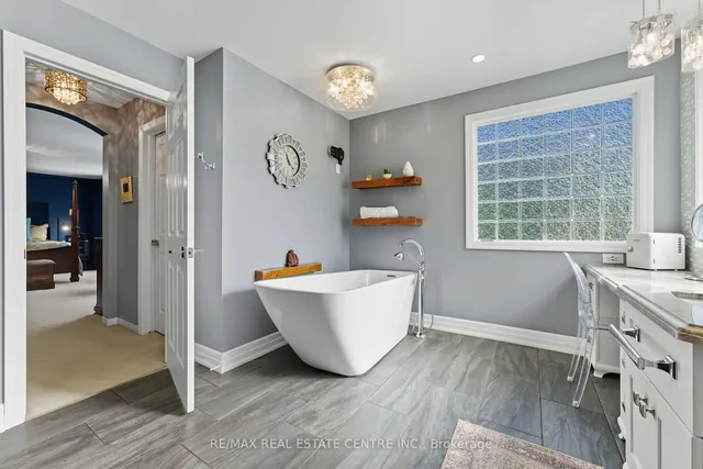 Additional image 29 of 58 Winding Wood Cres