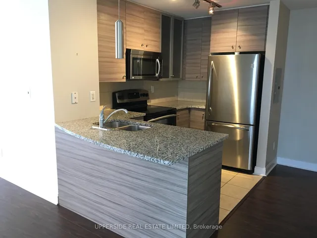 Additional image 3 of 18 Yorkville Ave Unit 502