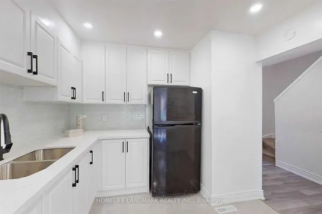 Additional image 7 of 314 Sprucewood Crt