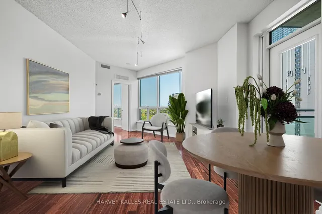 300 Bloor St Unit 1703