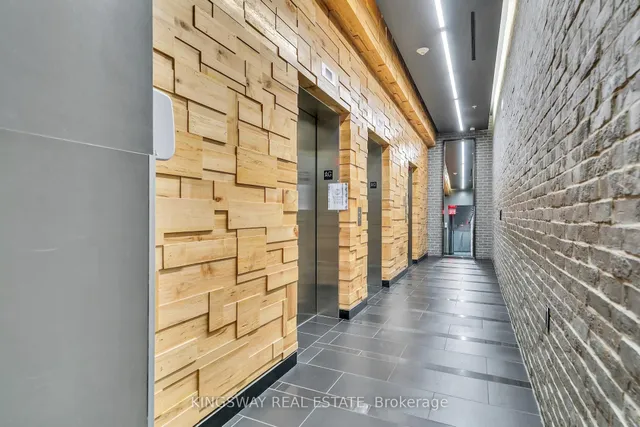 Additional image 20 of 210 Simcoe St Unit 911