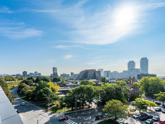 Additional image 39 of 50 Power St Unit 609