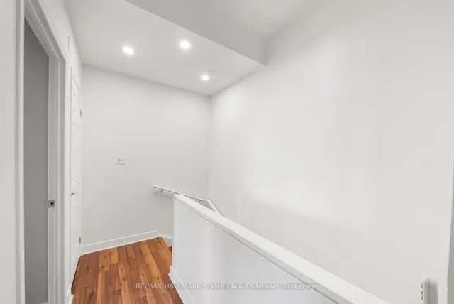 Additional image 26 of 500 Richmond St Unit 331