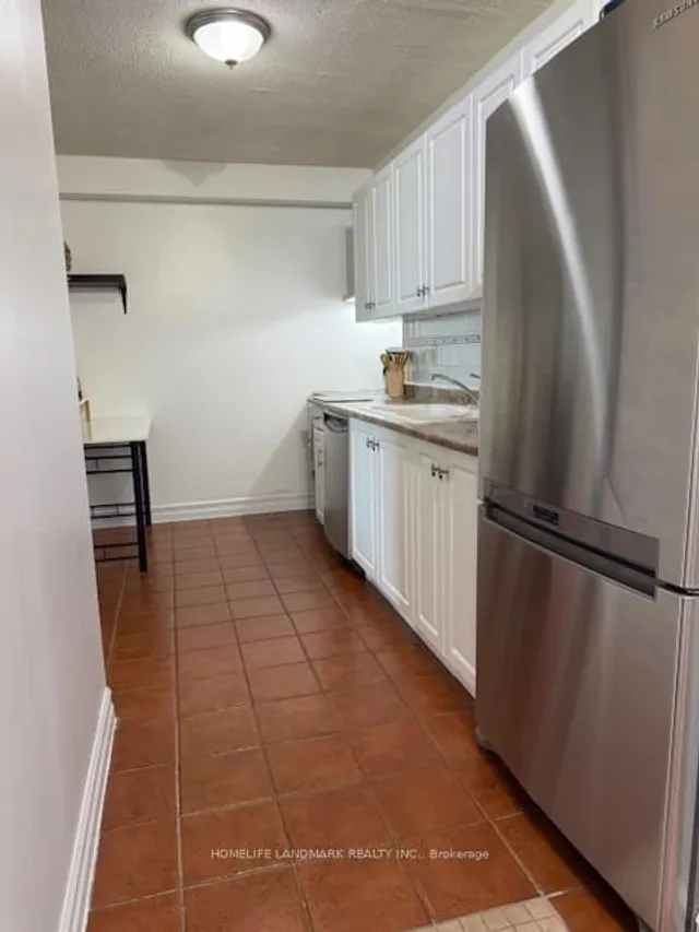 Additional image 35 of 15 Torrance Rd Unit 1811