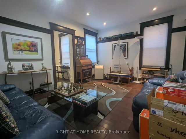 Additional image 32 of 239 Woodbine Ave