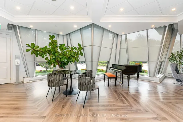 Additional image 35 of 3 Concorde Pl Unit 2004