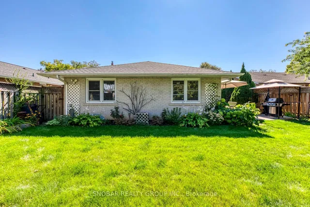 Additional image 23 of 19 Deanewood Cres