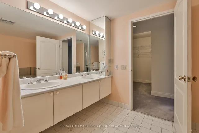 Additional image 23 of 159 Frederick St Unit 601