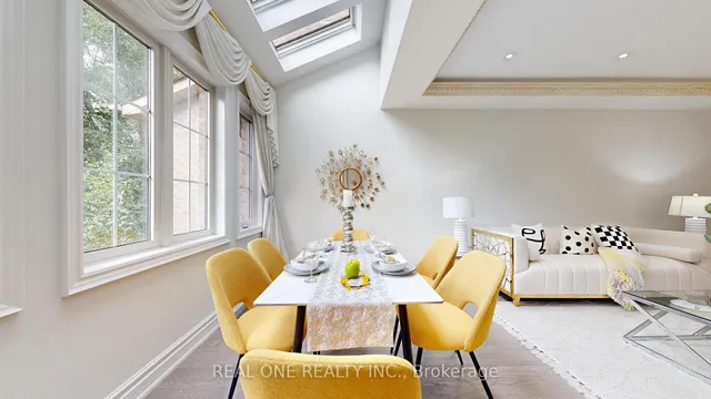 Additional image 13 of 299 Finch Ave