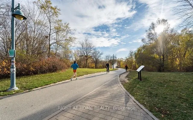 Additional image 25 of 30 Shore Breeze Dr Unit 917