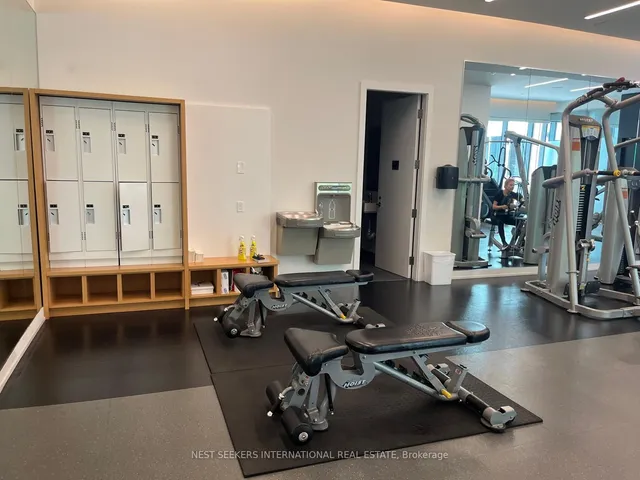 Additional image 11 of 101 Erskine Ave Unit 1606