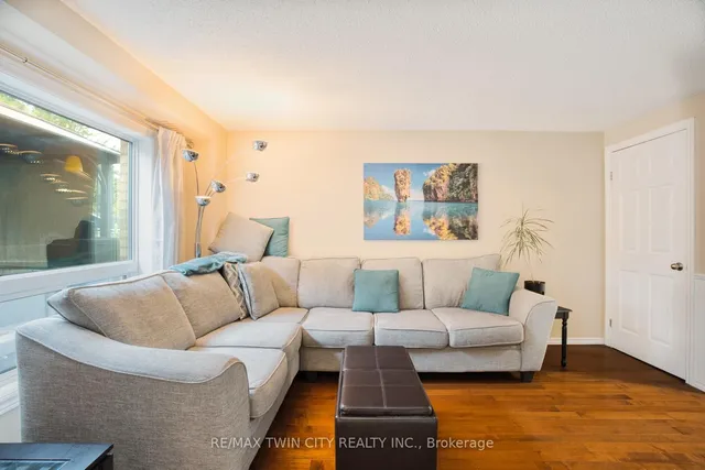 Additional image 27 of 135 Eastforest Tr