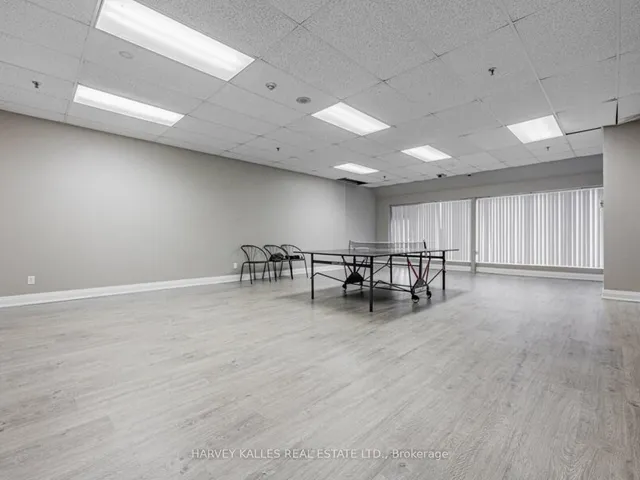 Additional image 30 of 2550 Lawrence Ave Unit 211