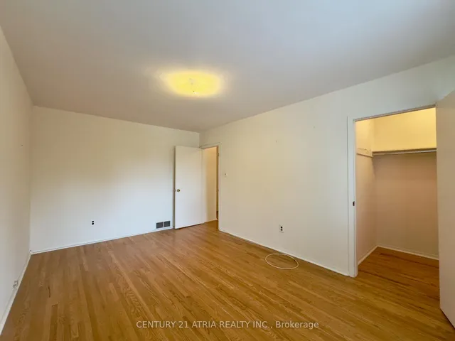 Additional image 21 of 35 Sonmore Dr