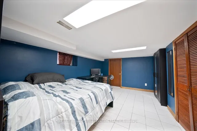 Additional image 25 of 85 Emerson Ave