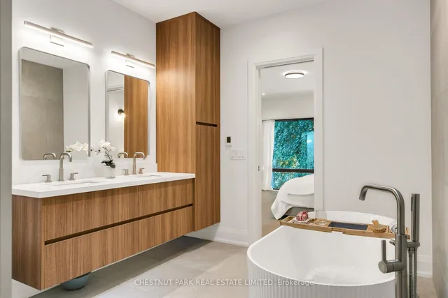 Additional image 32 of 1031 Spadina Rd