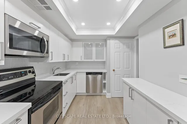 Additional image 7 of 2045 Lake Shore Blvd Unit 202