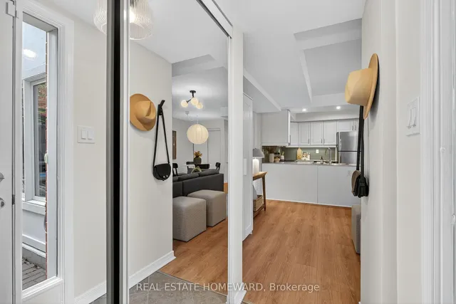 Additional image 3 of 11 Frances Loring Lane Unit 1